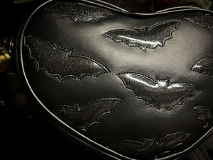 
            
                Load image into Gallery viewer, Sweetheart Bat purse (Pre Order)
            
        